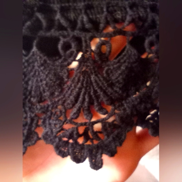 HINT OF MINT - Lace Little Black Dress in Goth / Gothic Style with Handmade Belt - Picture 9 of 16